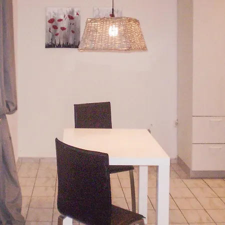 One-bedroom In Schieder-schwalenberg 아파트 *